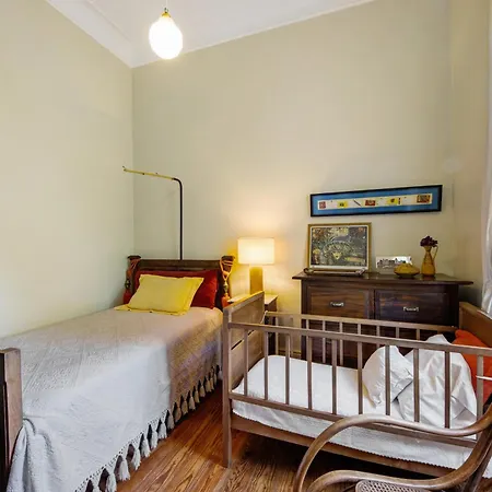 Casa S Martinho * أوليفيرا دي ازميس